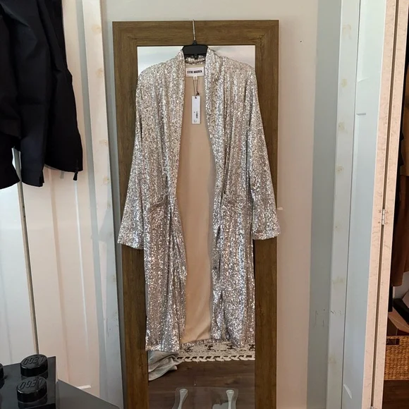 Steve Madden Shimmering Silver Sequin Coat - Picture 3 of 3